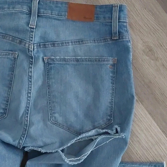 MADEWELL CURVY HIGH RISE SKINNY JEANS SOFT STRETCHY SZ 33 flawed - Picture 6 of 8